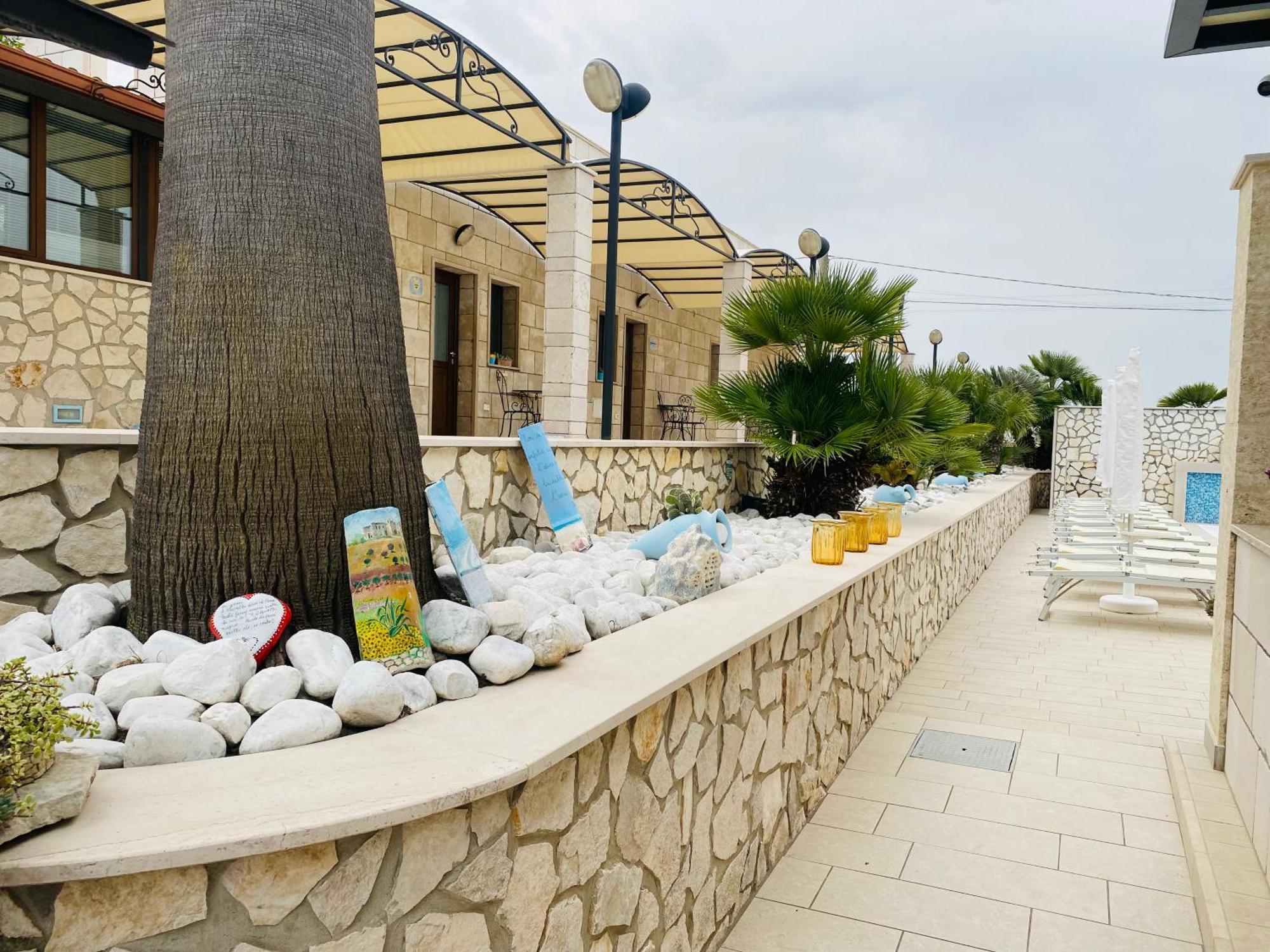 Residence Bandiera Gialla Margherita Di Savoia Ngoại thất bức ảnh