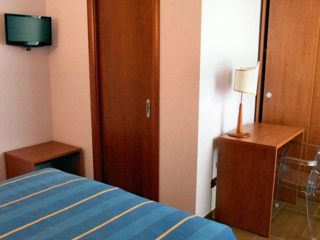 Residence Bandiera Gialla Margherita Di Savoia Ngoại thất bức ảnh